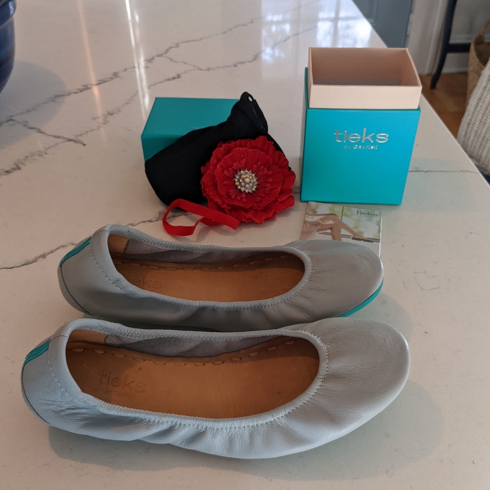 Gray Tieks ballet flats